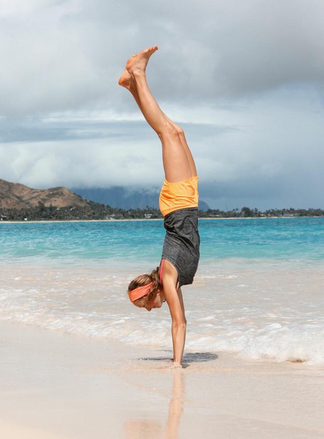 lrc-susie-pr-handstand.webp